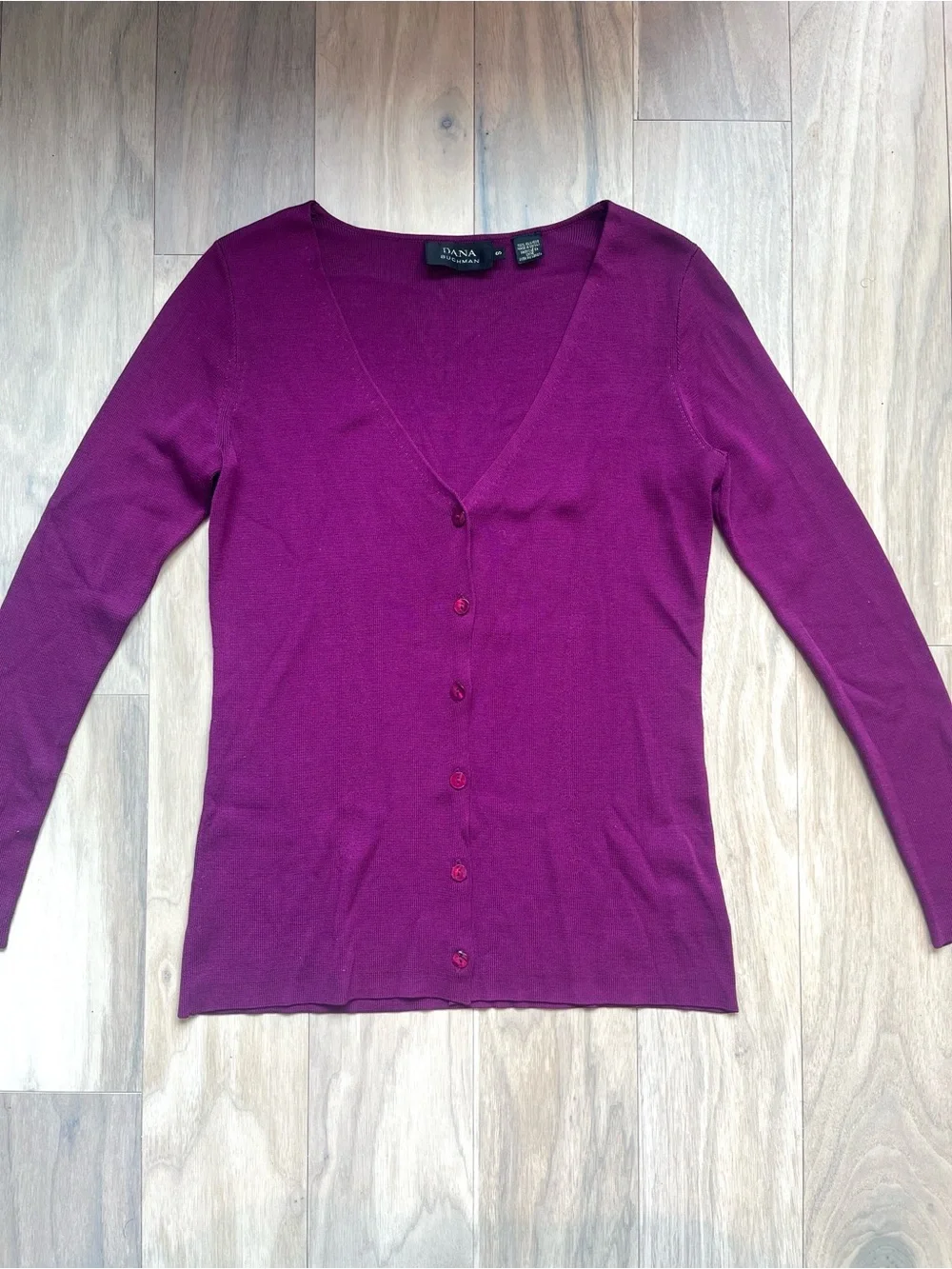 VTG Dana Buchman Purple V-Neck Silk Knit Cardigan Size S Feminine Dainty